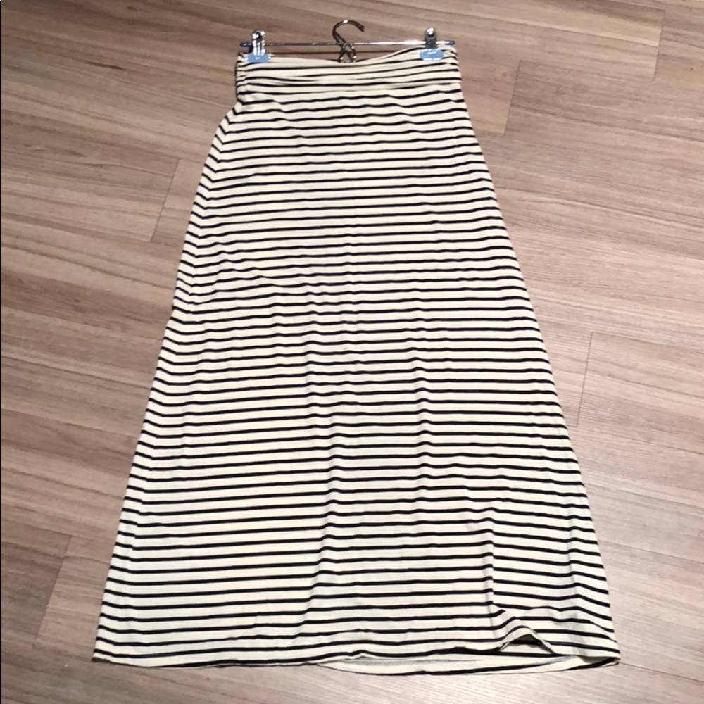 Maxi skirt